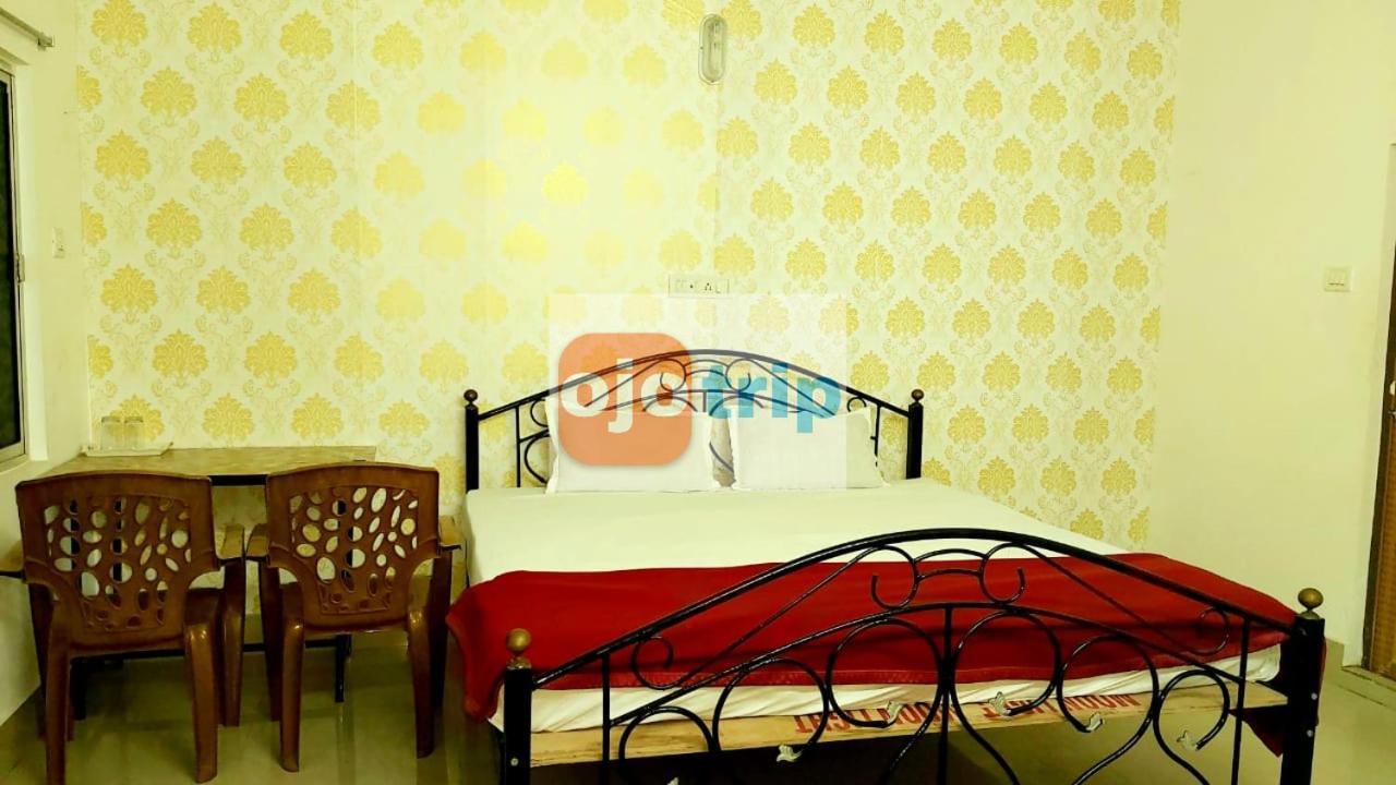 Hotel Well Inn Puri Buitenkant foto